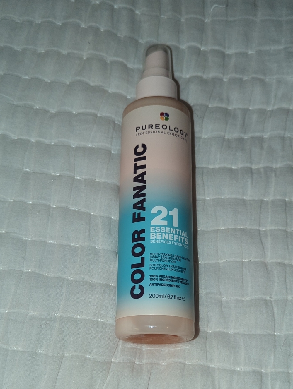 Pureology Color Fanatic Hair Conditioner Spray - White and Teal